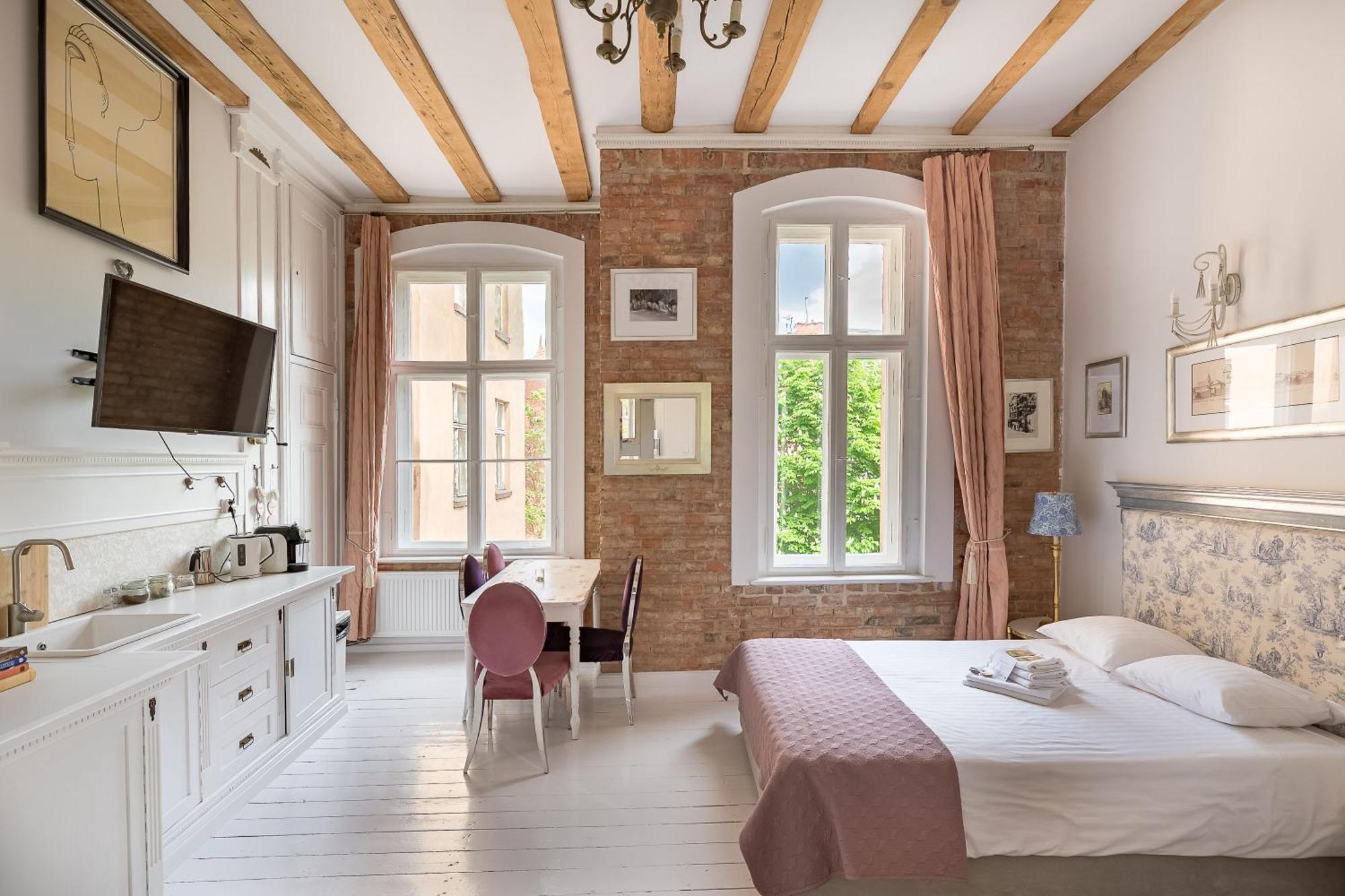 White Provance Apartment Torun Exterior foto